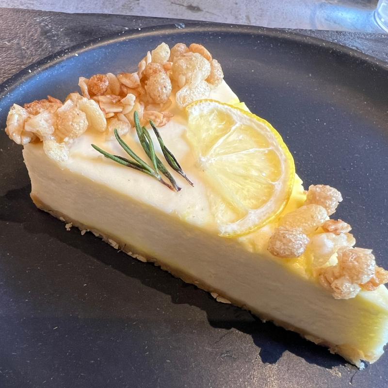 レモンチーズケーキ(Curry Labo Tokyo 日比谷公園 / Namery Roasted 日比谷公園)