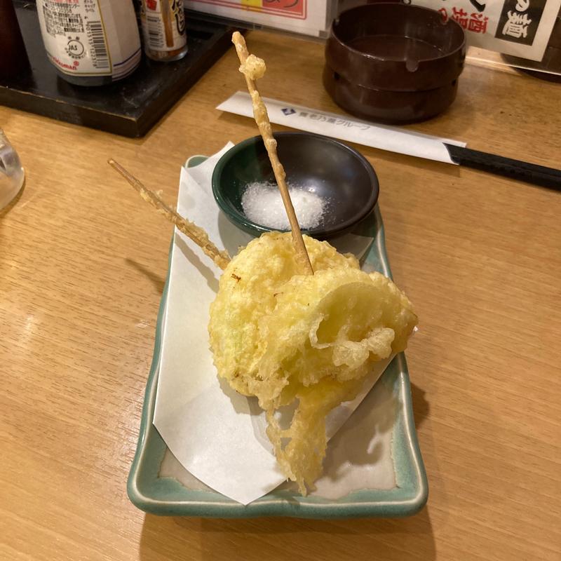 新玉ねぎ天ぷら(一軒め酒場 川崎仲見世通り店)
