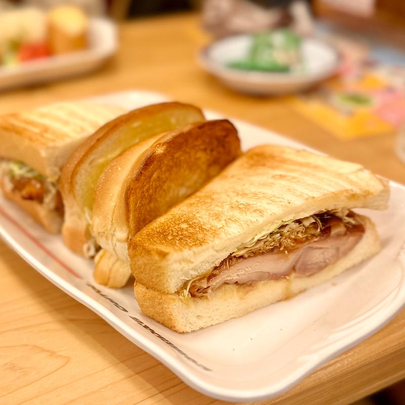 あみ焼きチキンホットサンド(コメダ珈琲店 藤井寺駅前店)