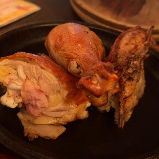 国産伊達鶏ローストチキン(YONA YONA BEER WORKS 歌舞伎町店)