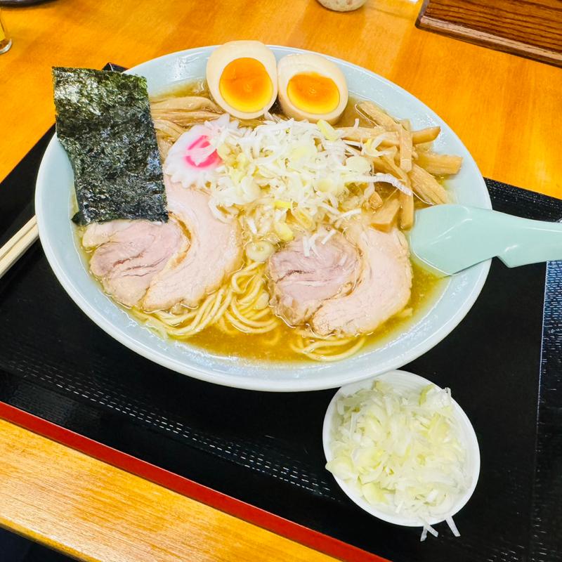 手打ち味玉中華そば大盛り【細麺に変更】(中華そば 香十)