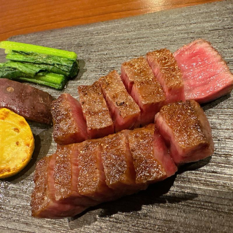 黒毛和牛赤肉　鉄板焼き(銀座 鉄板焼き Sublime)