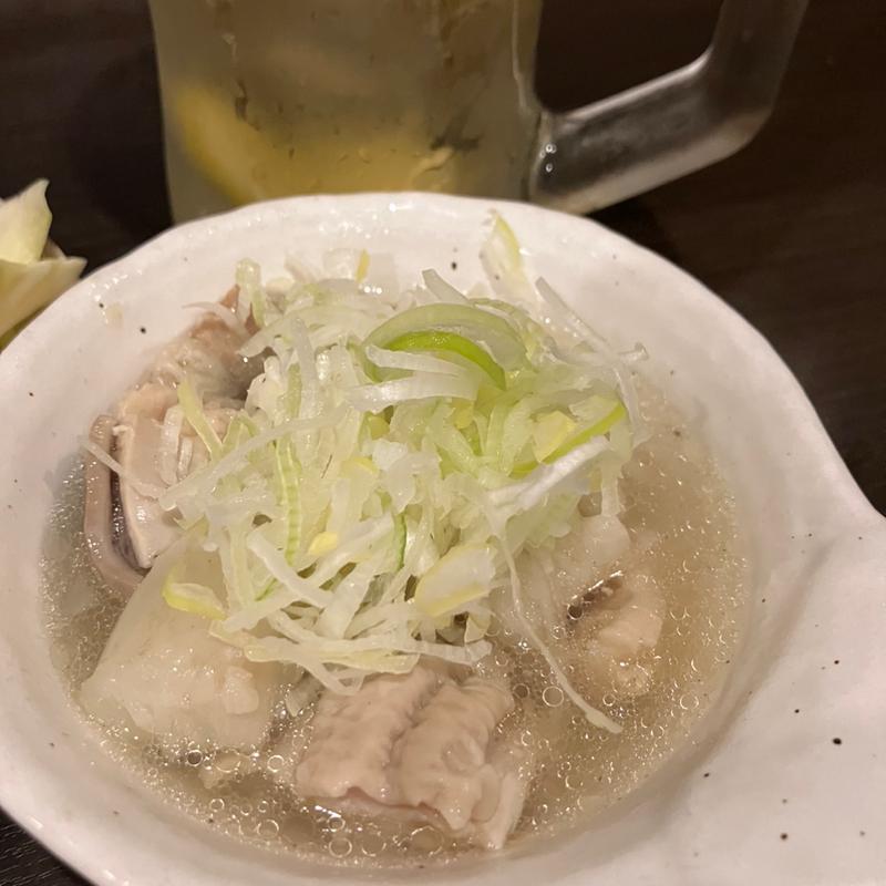 塩モツ煮(もつしげ 野毛小路 )