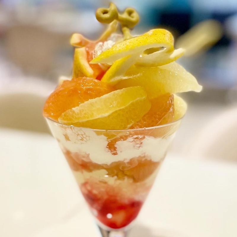 フロリダ産グレープフルーツのパフェ(タカノフルーツパーラー 池袋東武店)
