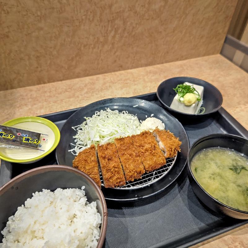 特朝ロースカツ定食(冷奴)(松のや 下永谷店)