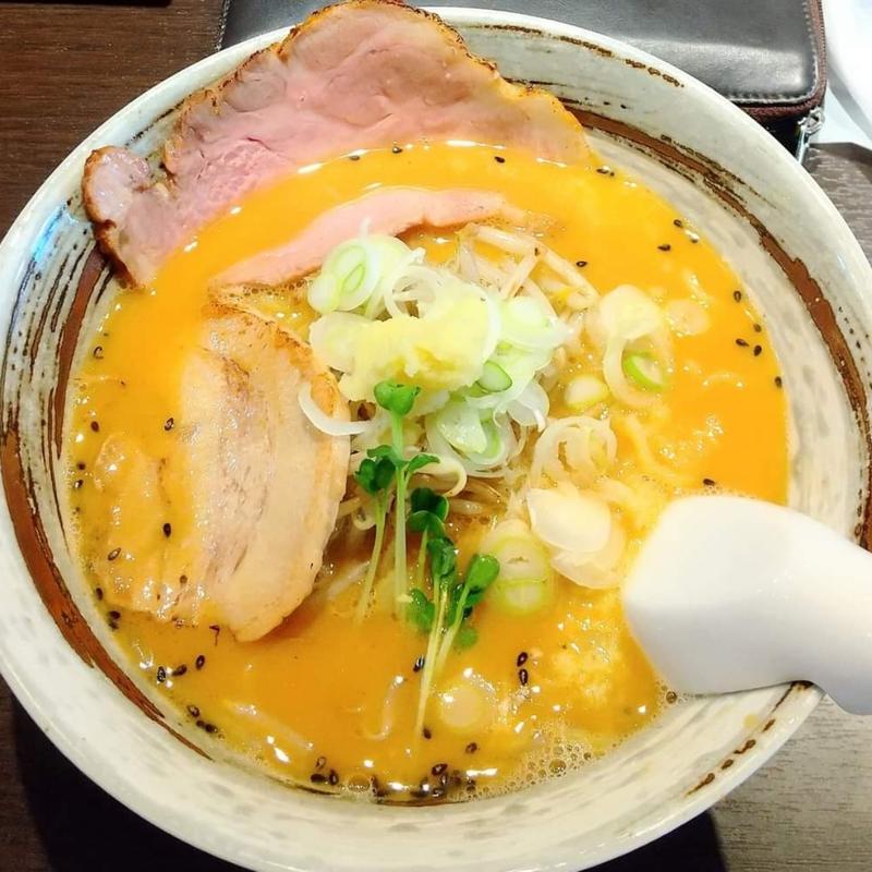 鶏白湯味噌ラーメン(ラーメン縁や)