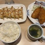 アジフライ・ごはんセットに本格焼餃子(バーミヤン 東中野店)