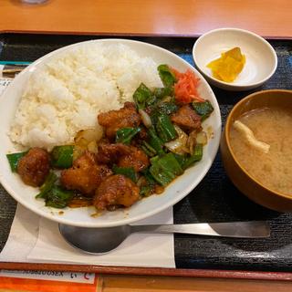 四川風鶏飯(大衆食堂 定食のまる大 多摩センター店)