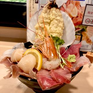海鮮丼(魚や はちのや 心斎橋店)
