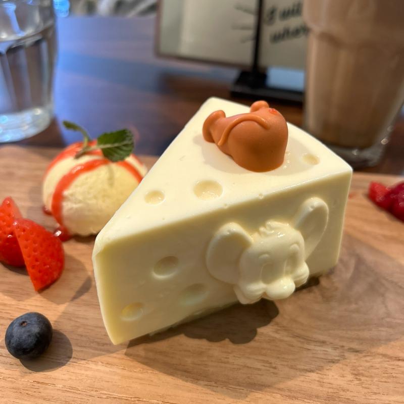 あわてんぼう？飛び込みジェリーチーズケーキ(TOM and JERRY DINER)