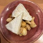 カマンベール＆ナッツ(ヱビスバー 札幌アピア店 (YEBISU BAR Sapporo Apia))