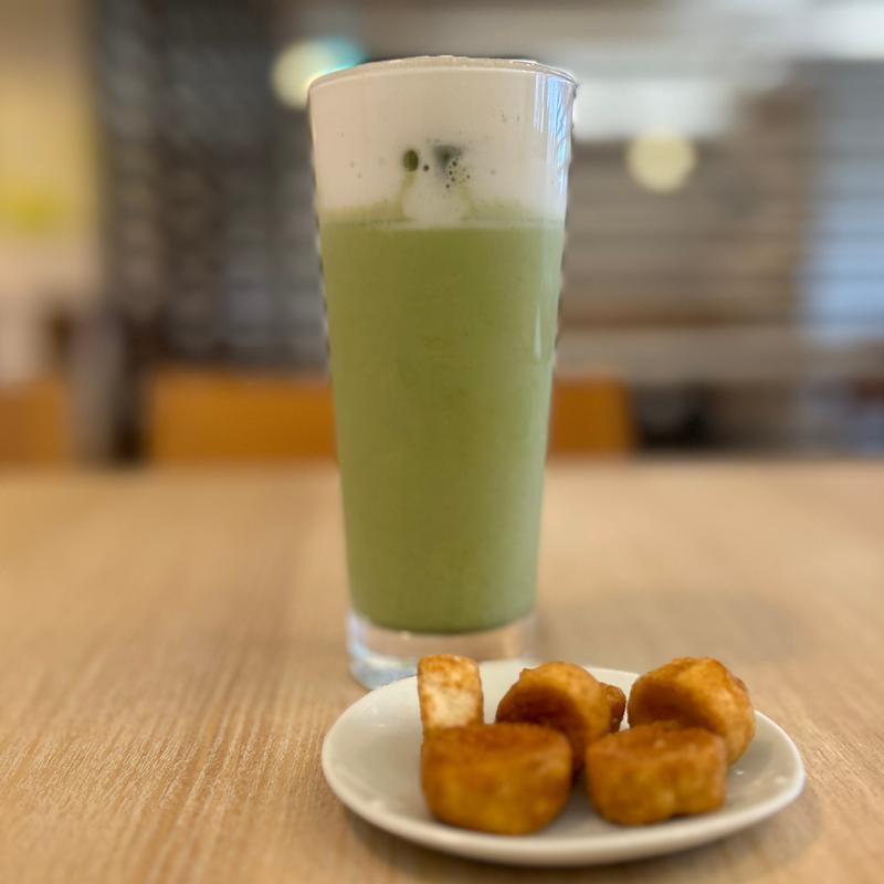 抹茶ラテ(FUMUROYA CAFE　 香林坊大和店 （【旧店名】fu+cafe）)