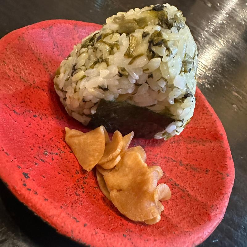 たかなおにぎり(阿蘇庭 山見茶屋 桜の小路 )