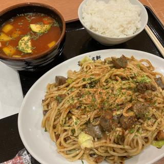ぼっかけ焼きそば大+スープ定食(長田本庄軒 イオン姫路大津店 （ナガタホンジョウケン）)