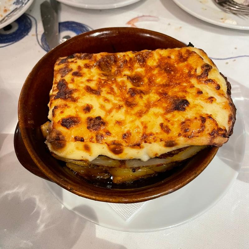 ムサカ(ギリシャ料理 タベルナ ミリュウ)