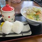 ちゃんぽん　＋おにぎり
