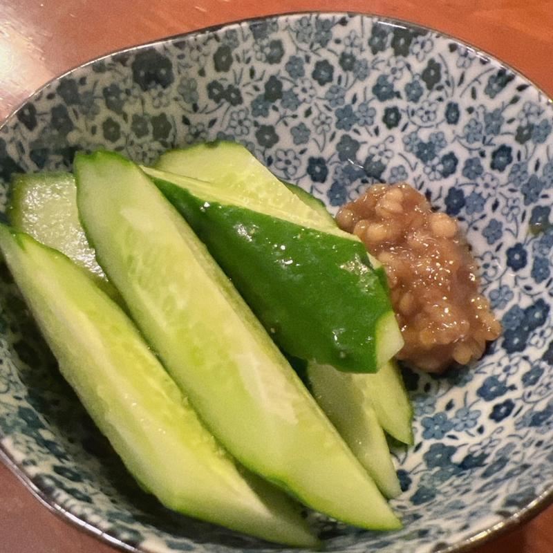 もろきゅう(鯉乃群 （こいのむれ）)