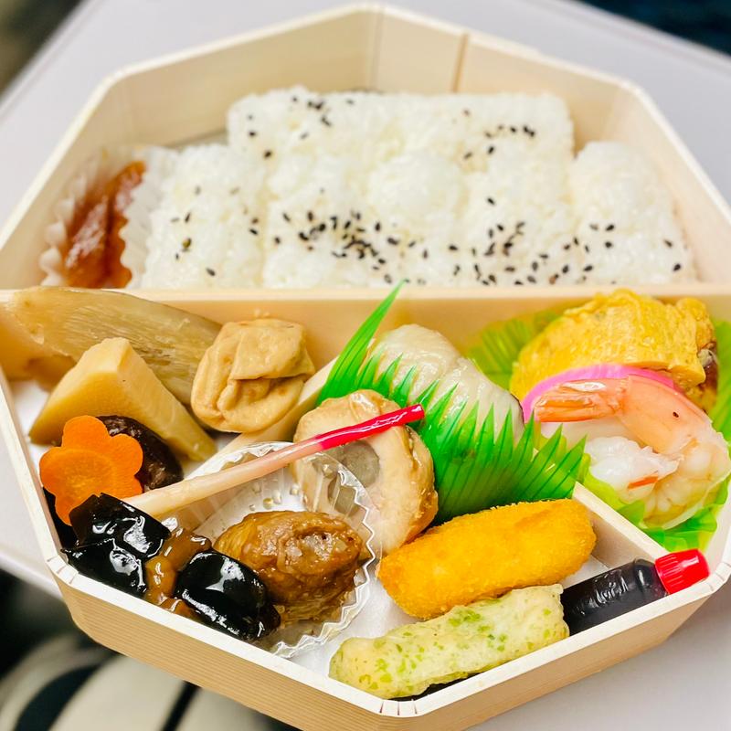 松浦特製幕内　なごや(松浦商店 本社)