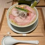 鶏白湯ちゃーしゅう麺(Nippon Ramen 凛 離れ)