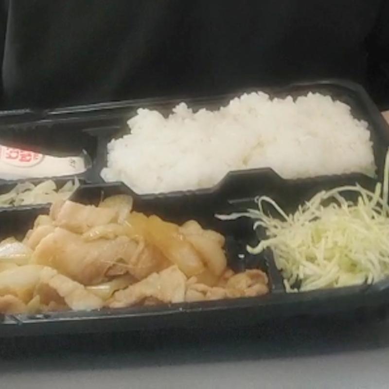 豚生姜焼き定食(炭火焼干物定食 しんぱち食堂 明治通り店)