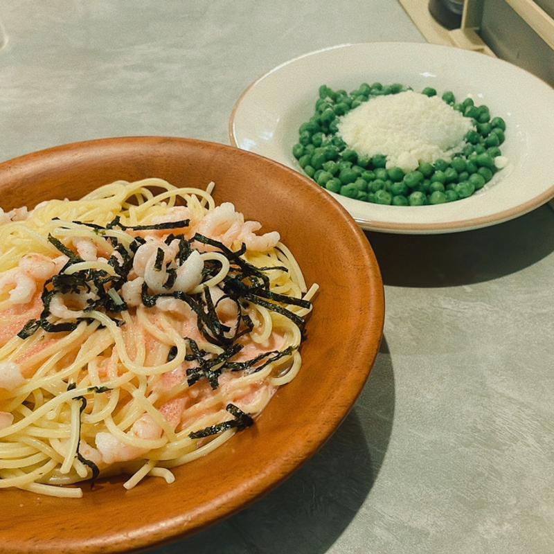 エビのたらこパスタと青豆の温サラダ(サイゼリヤ 厚木中町店)