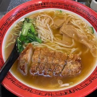 排骨麺(万世拉麺 有楽町店)