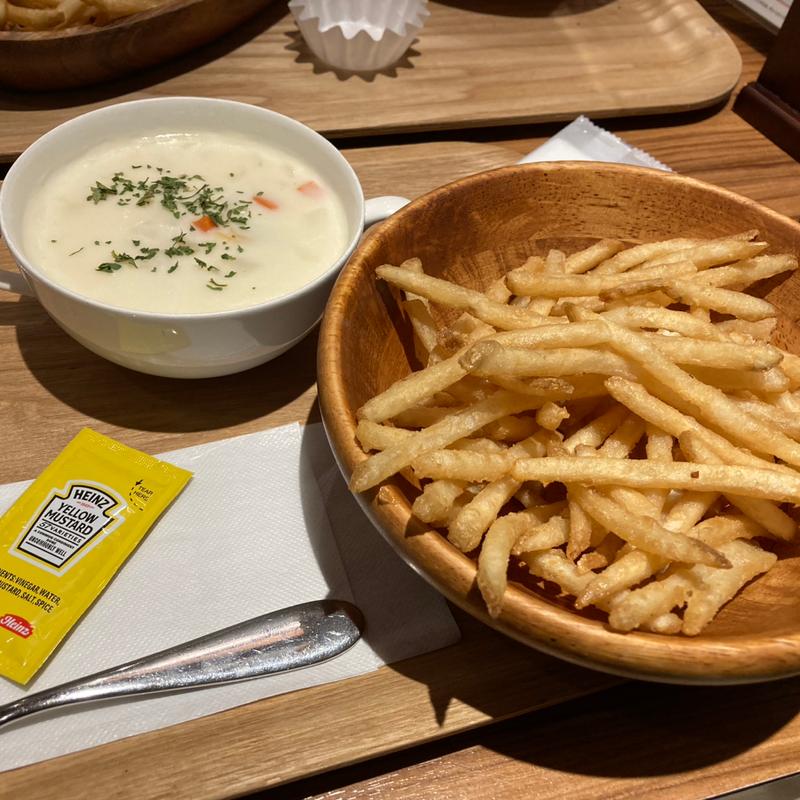 クーポンのポテト(KUA`AINA 鎌倉店)