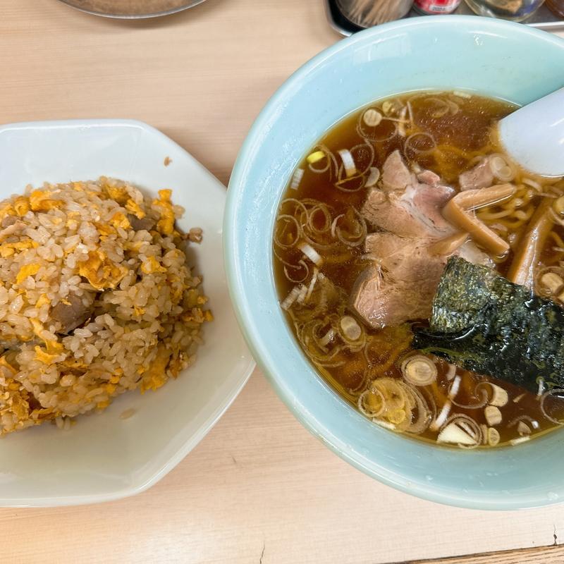 ラーメンチャーハンセット(栄光軒)