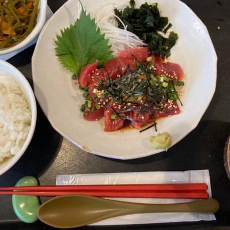鮪ユッケ定食(創業二百三十年食堂)