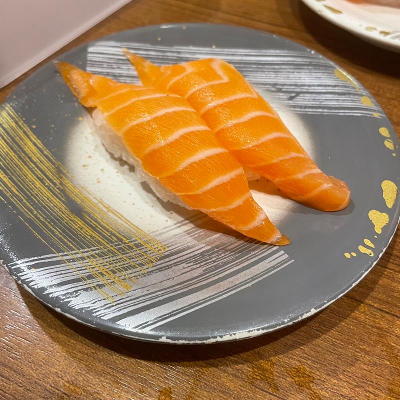 サーモン(回転さかなや鮨　魚忠 今池店 （うおちゅう）)
