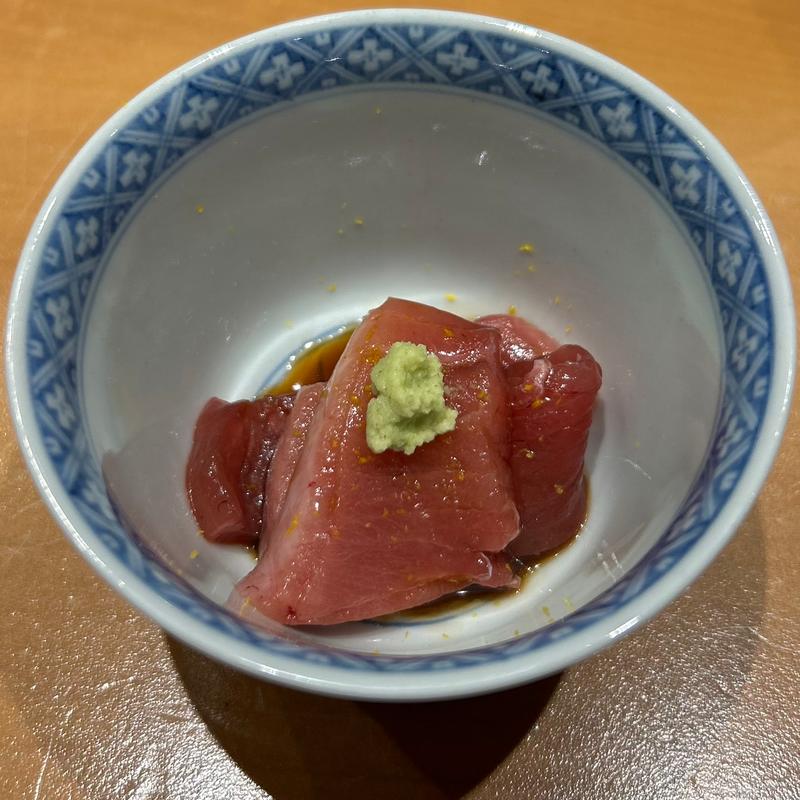 まぐろ漬け(鮨 いくた)