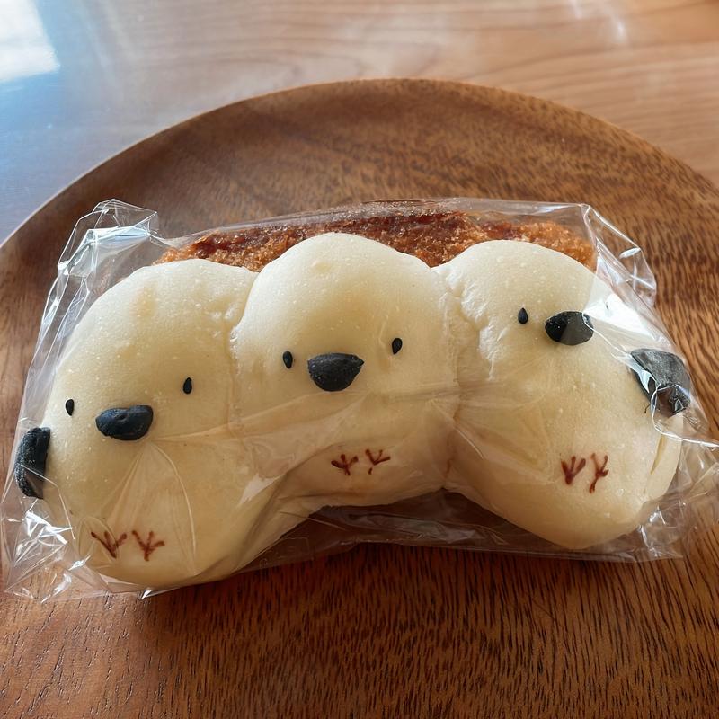 ひよこハムカツサンド(トイパン)