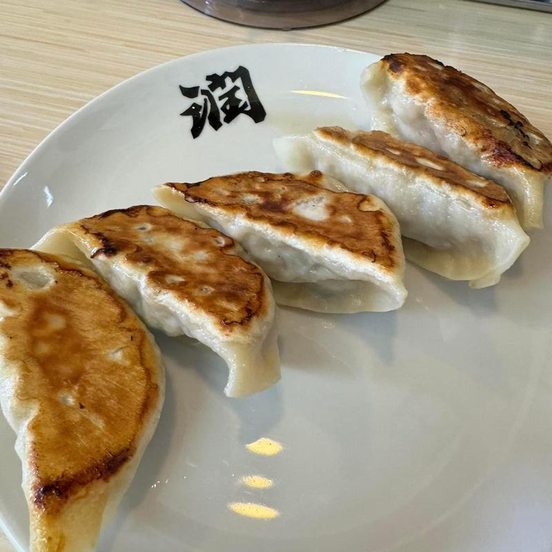 餃子(らーめん処 潤 蔵王橋店)