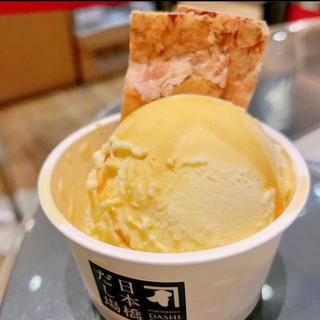 つゆの素がけアイスクリーム(にんべん 日本橋本店)