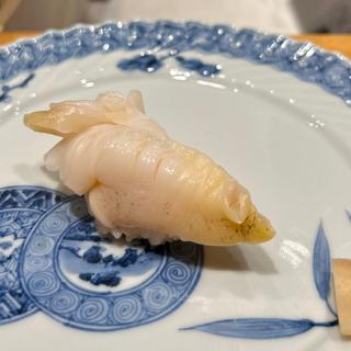 梅貝(鮨 いくた)