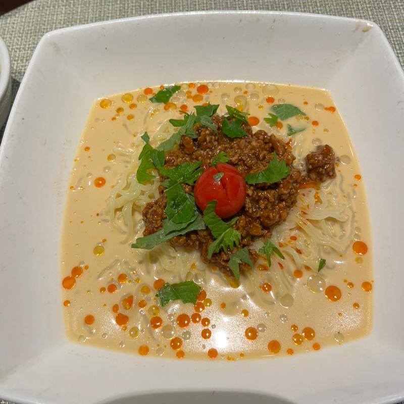 冷やし担々麺(美華園 新橋店)