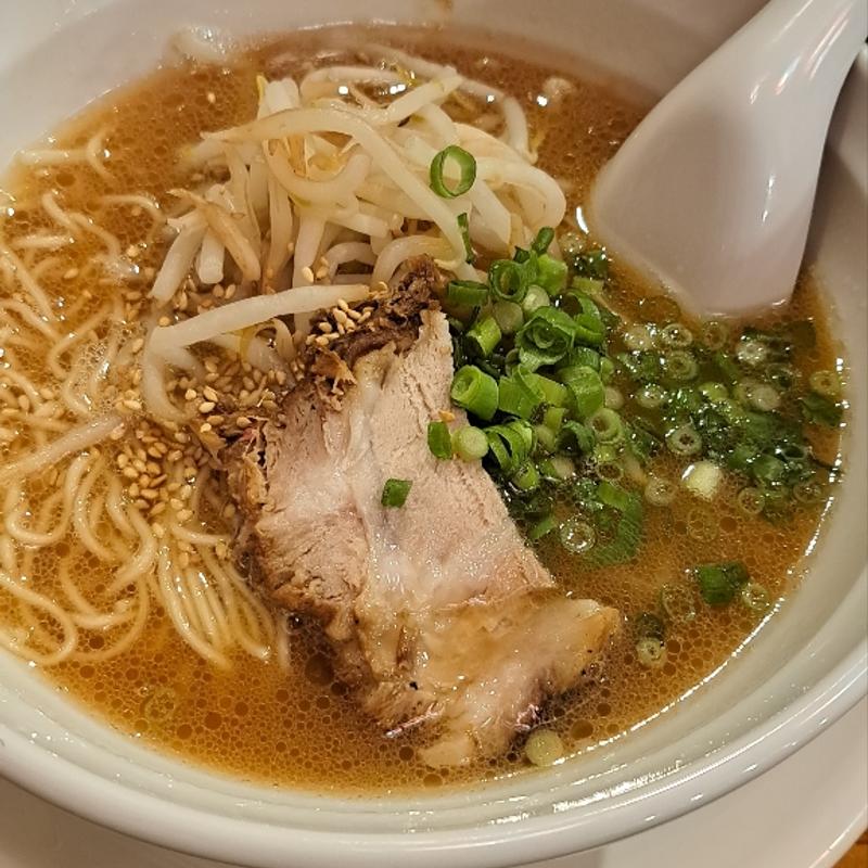 中華そば(酒が呑める魚屋 大輝鮮魚店)