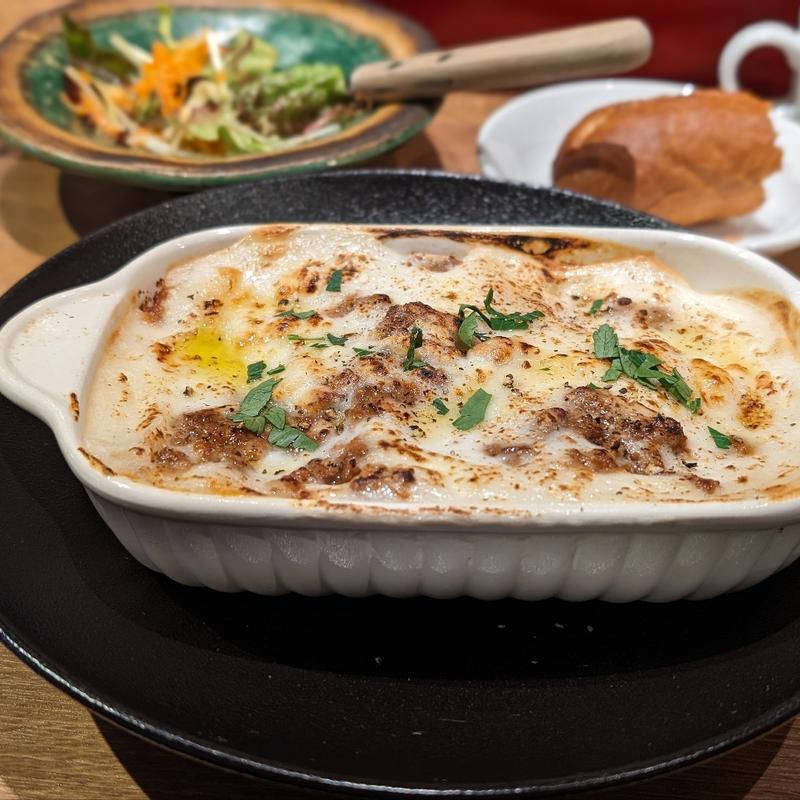 ラザニア(イタリアン酒場 寅の日)