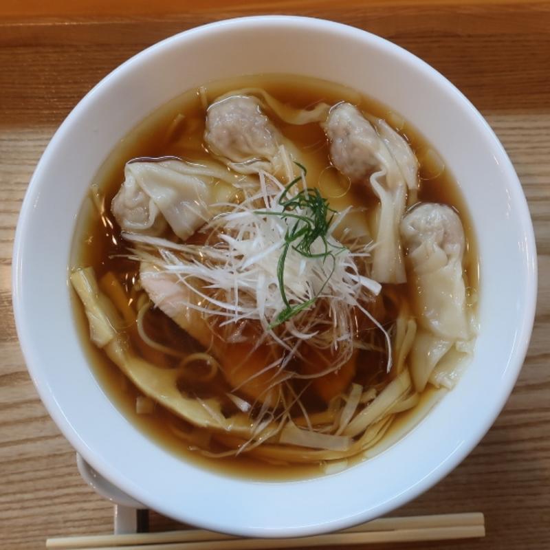 ワンタン正油らーめん(らーめん 心麦)