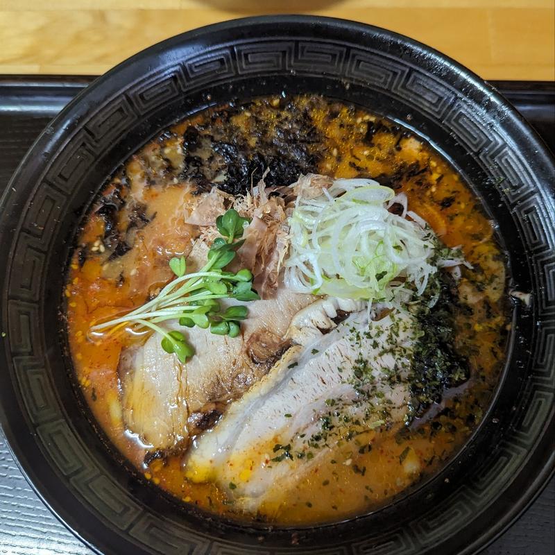 味噌納豆ラーメン 中辛(鬼がらし )