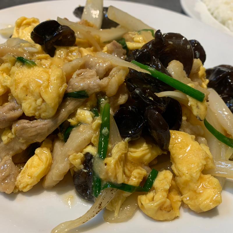 キクラゲと玉子炒め(神田餃子屋 本店 （カンダギョウザヤ）)