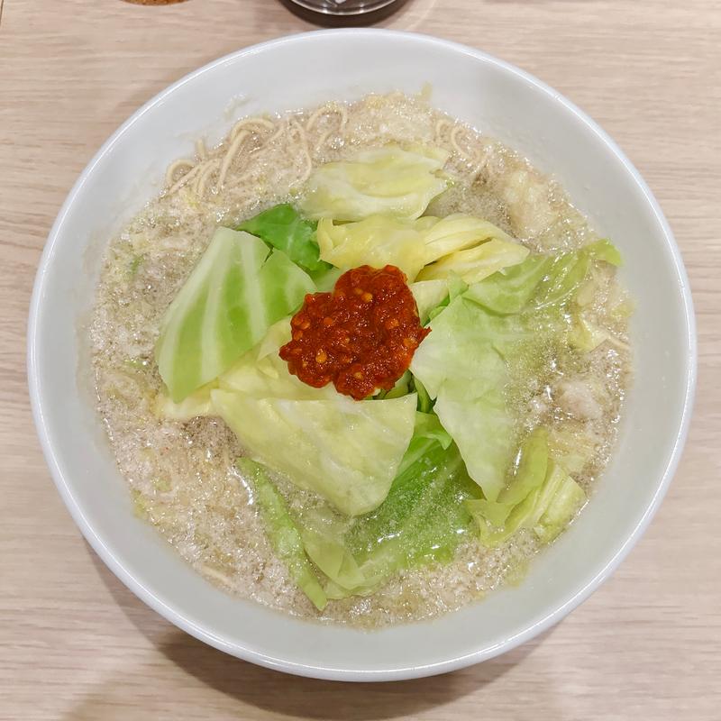 ラーメン塩野菜(キャベツ)増し(いり船 )