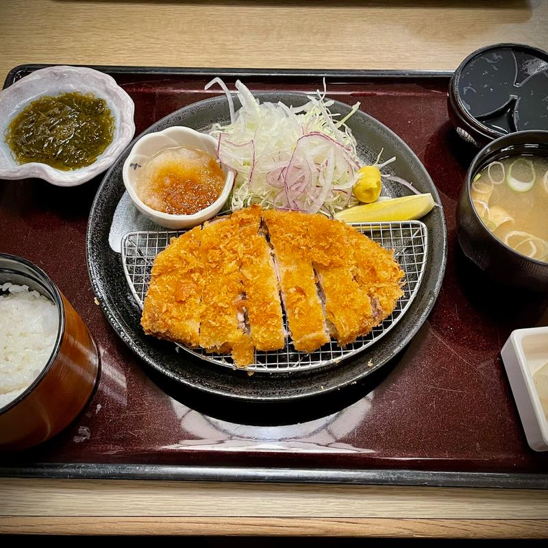 ロース豚カツ定食(和幸 ビーンズ戸田公園店)