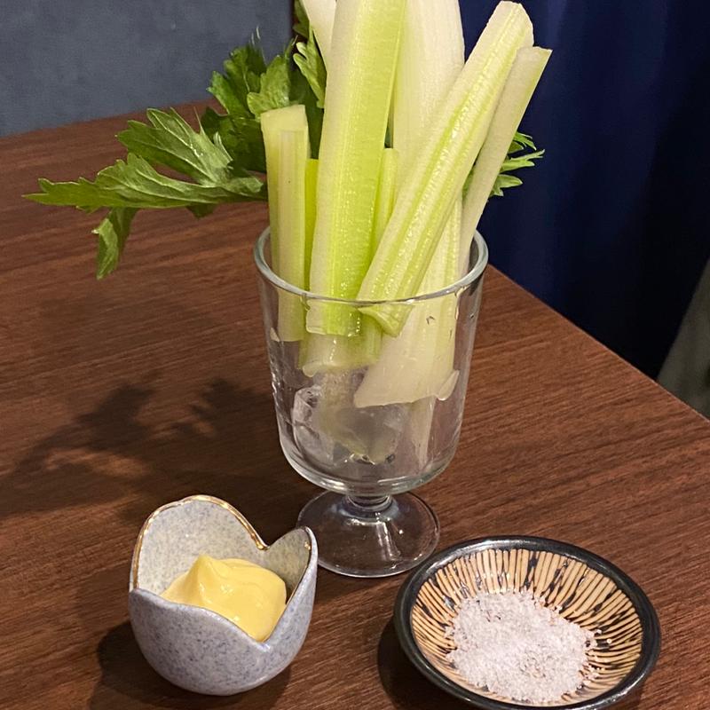 そのままセロリ（マヨ&塩で）(和食ビストロ寛)
