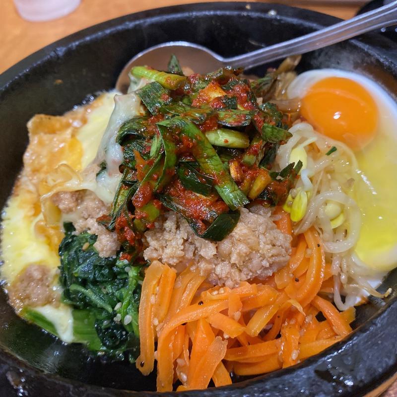 石焼きチーズビビンバ(二代目よなきや （【旧店名：よなきや】）)