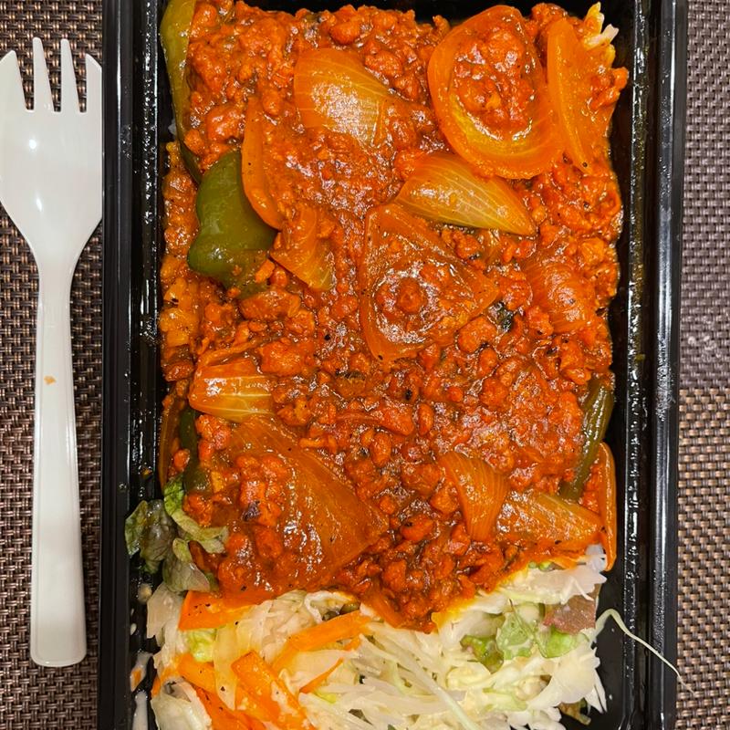 ドライカレー弁当(インド料理パトワール 新宿店)