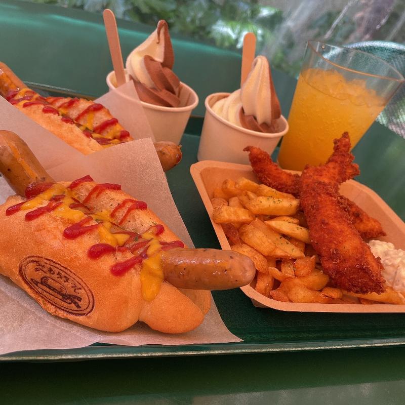麦わらぼうしのホットドッグ(カフェ麦わらぼうし （カフェムギワラボウシ）)
