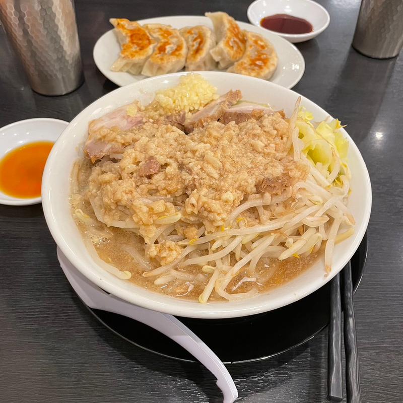 鬼じろう(燕三条中華そば 鬼にぼ 吉田店)