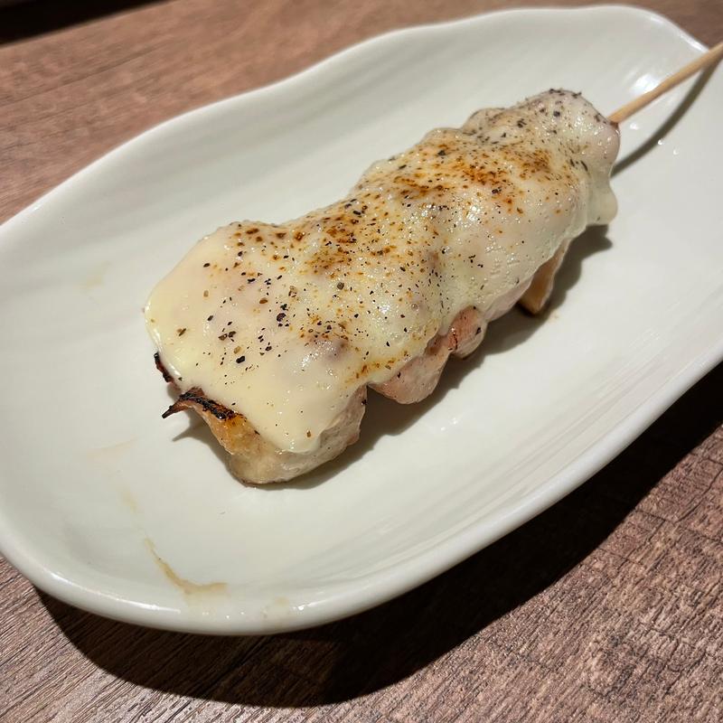 チーズもも(とりとり亭 池下店 （とりとりてい）)