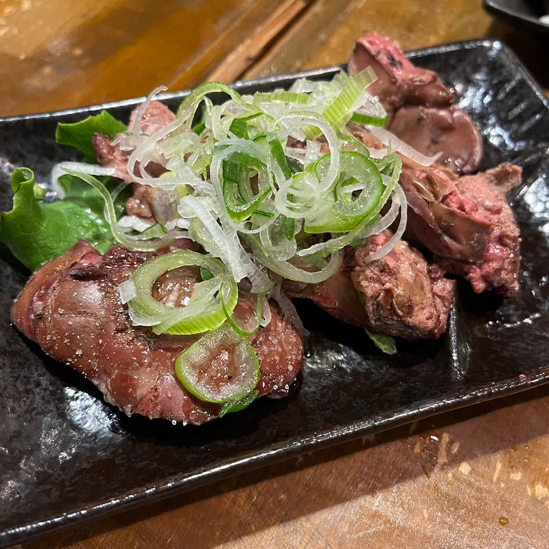 白レバー炙り(恵比寿ニューれば屋)